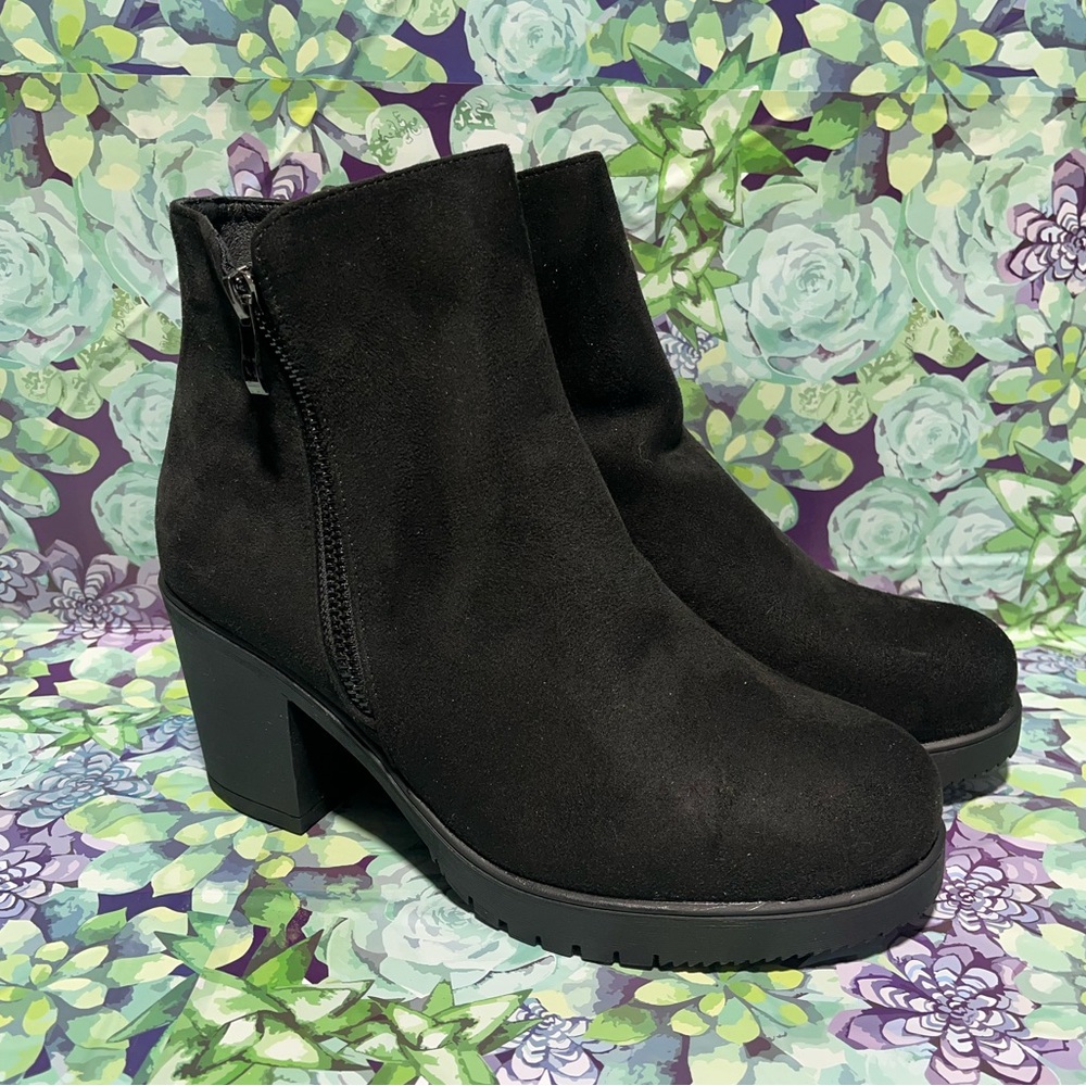 DREAM PAIRS Zoey-2 Women's Low Heel Chunky Ankle Boots Size 8.5